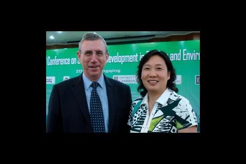 PI-UKChina chairman David Hughes and CIOB vice-president Li Shirong